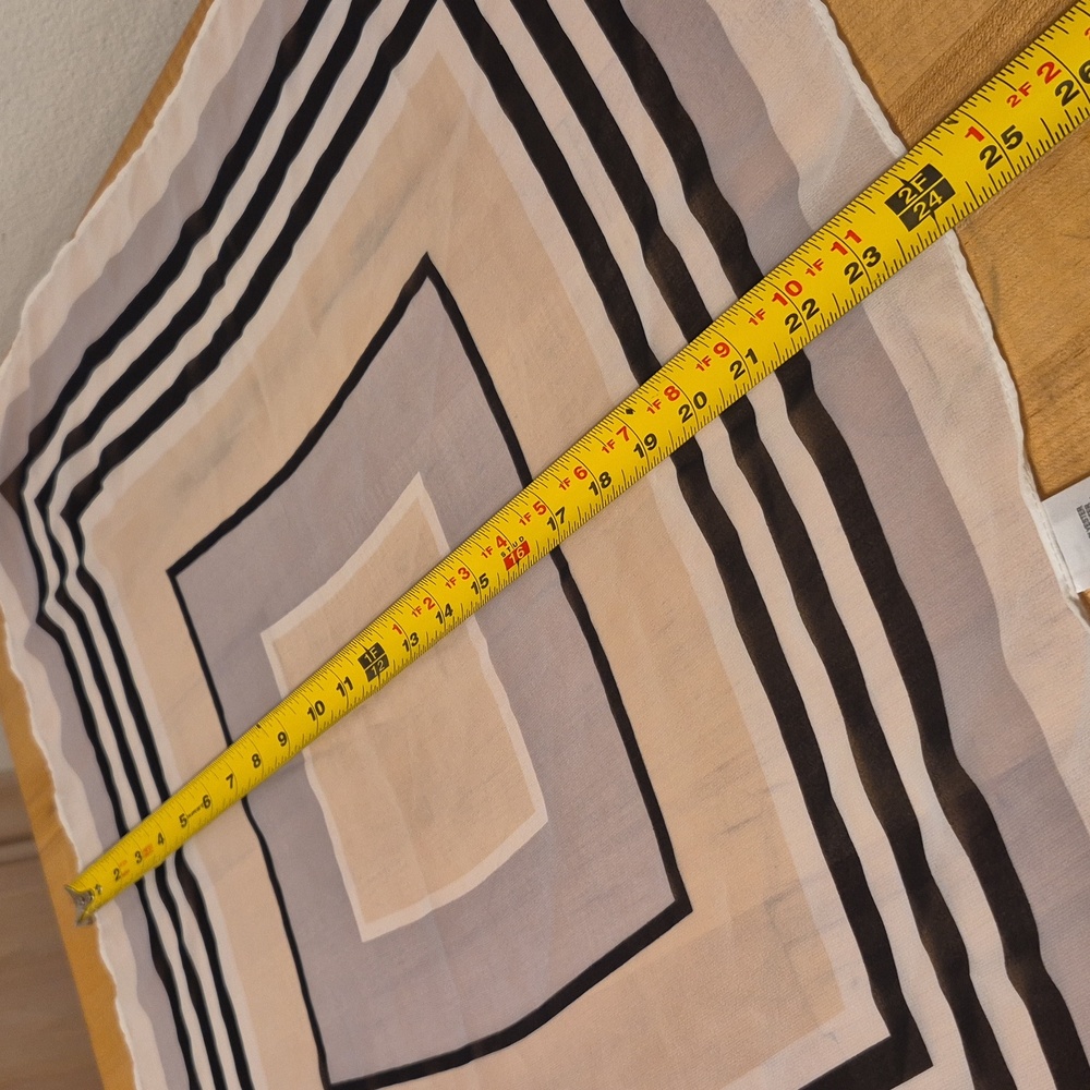 Square Scarf White Black Cream - Picture 5 of 12